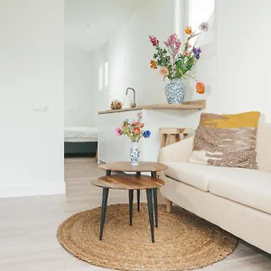  Apartment Tiny House